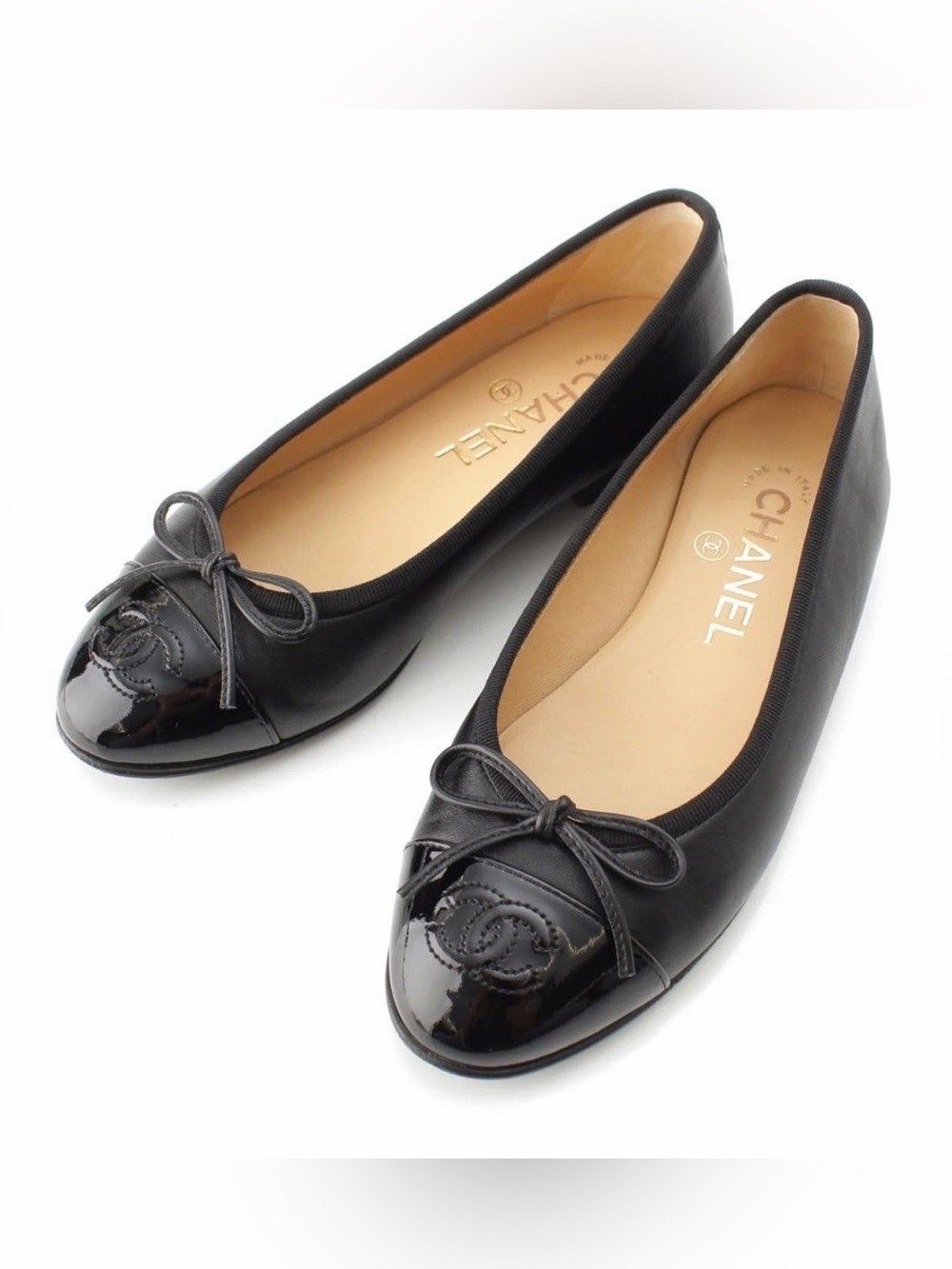 CHANEL Lambskin Patent Cap Toe Ballerina Flats / Size EU 34.5